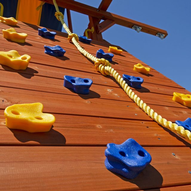 Memphis Pool Outdoor Living playset